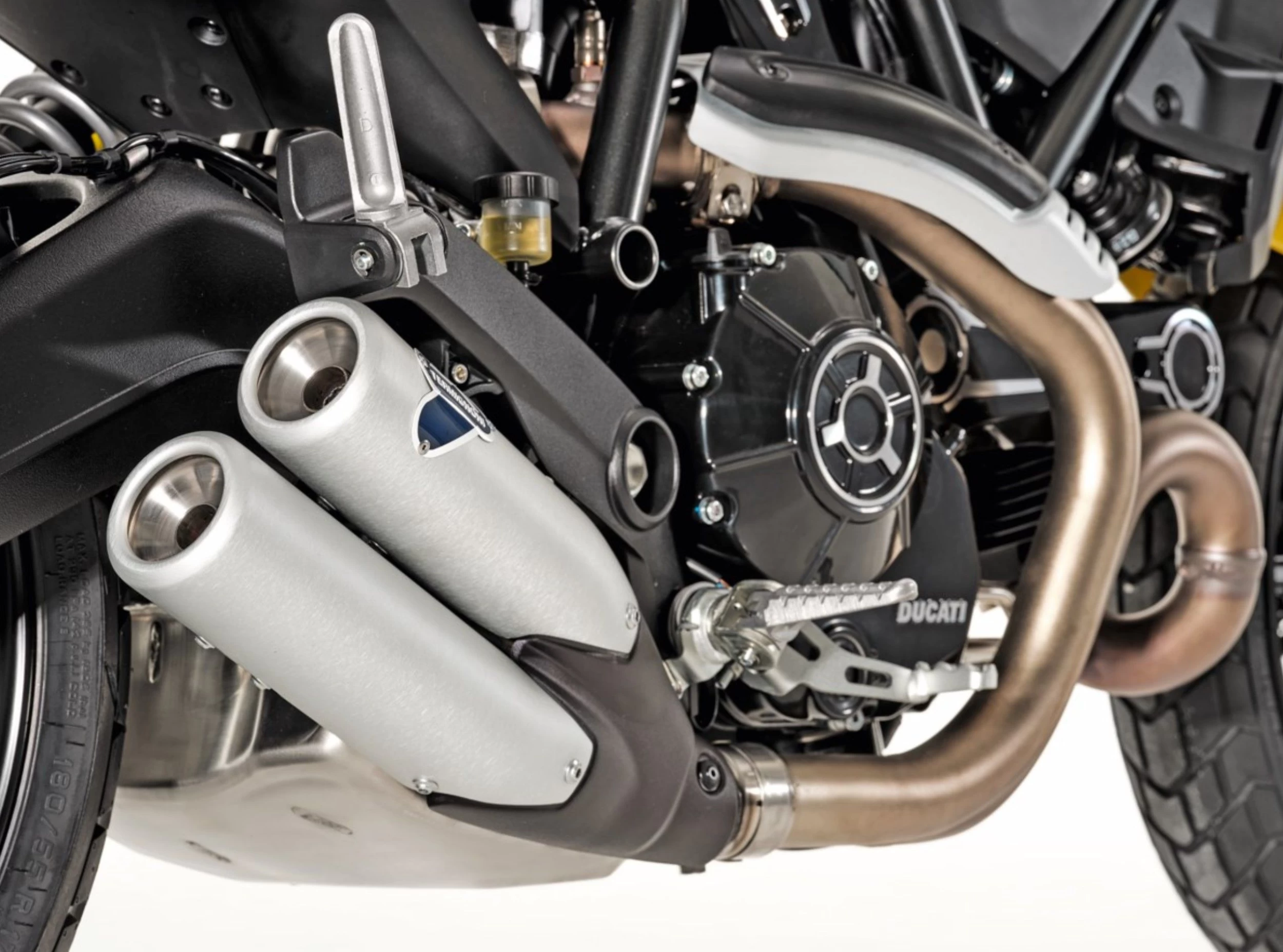 Termignoni Evo-line Uitlaat met katalysator DUCATI Termignoni Evo-line Uitlaat Met Katalysator -Ktm-Verkoopwinkel Termignoni Evo line Uitlaat met katalysator2 9e3d